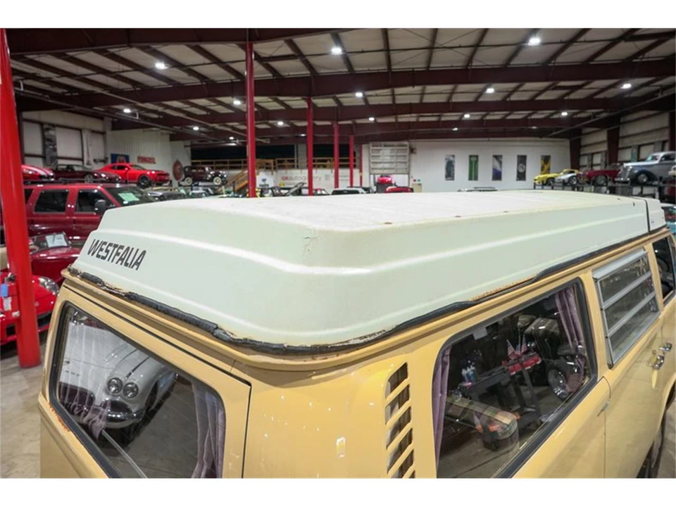 1979 Volkswagen Bay-Window Camper - Image 20 of 31