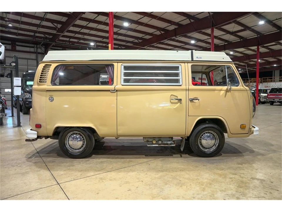 1979 Volkswagen Bay-Window Camper - Image 10 of 31