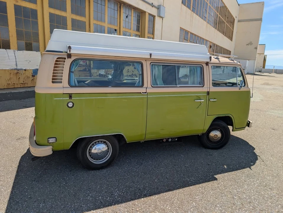 1979 Volkswagen Bay-Window Camper - Image 10 of 16