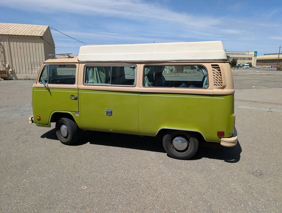 1979 Volkswagen Bay-Window Camper - Image 8 of 16