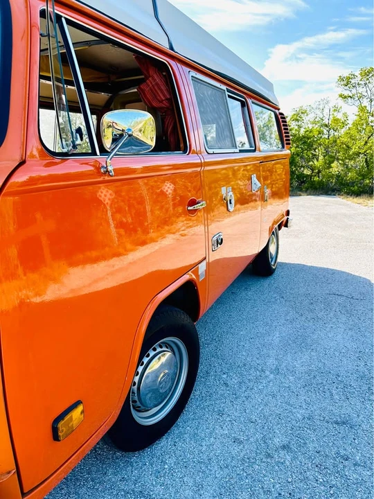 1979 Volkswagen Bay-Window Camper - Image 2 of 12