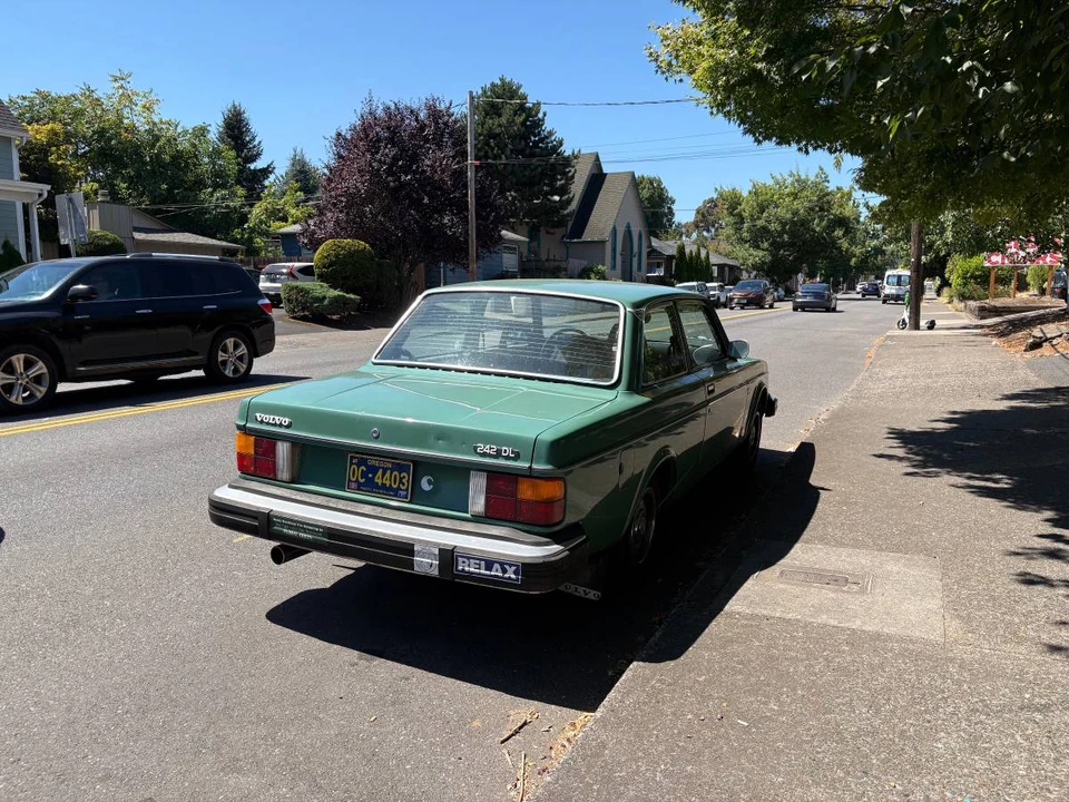 1979 Volvo 242 - Image 9 of 9