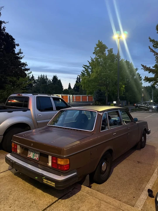 1979 Volvo 244 - Image 6 of 6