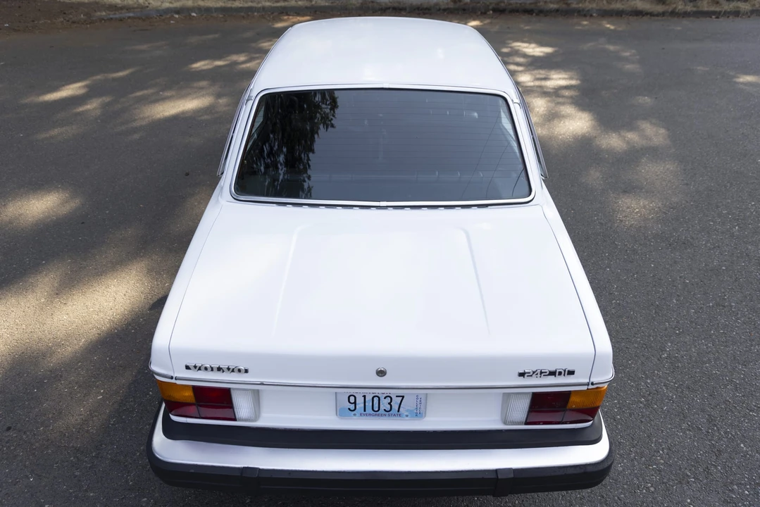 1979 Volvo 242 - Image 21 of 31