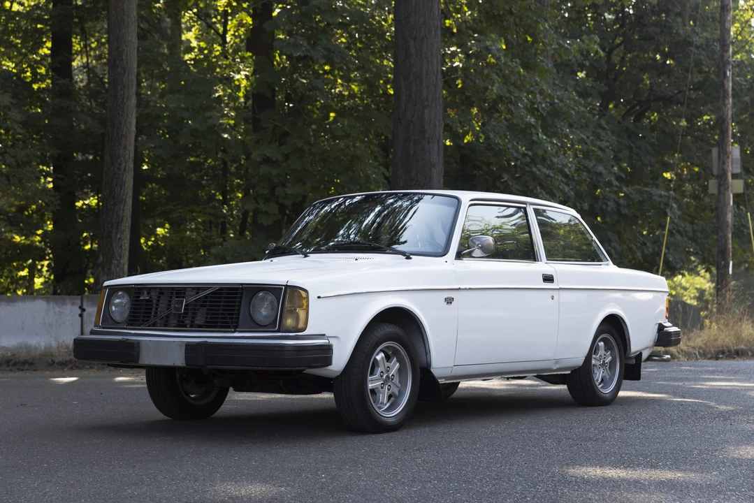 1979 Volvo 242 - Image 3 of 31