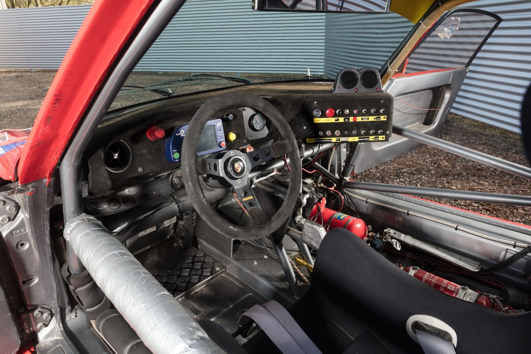 1981 Porsche 934 & 935 - Image 17 of 31