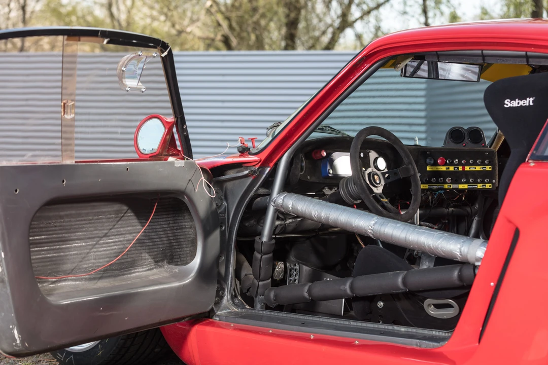1981 Porsche 934 & 935 - Image 18 of 31