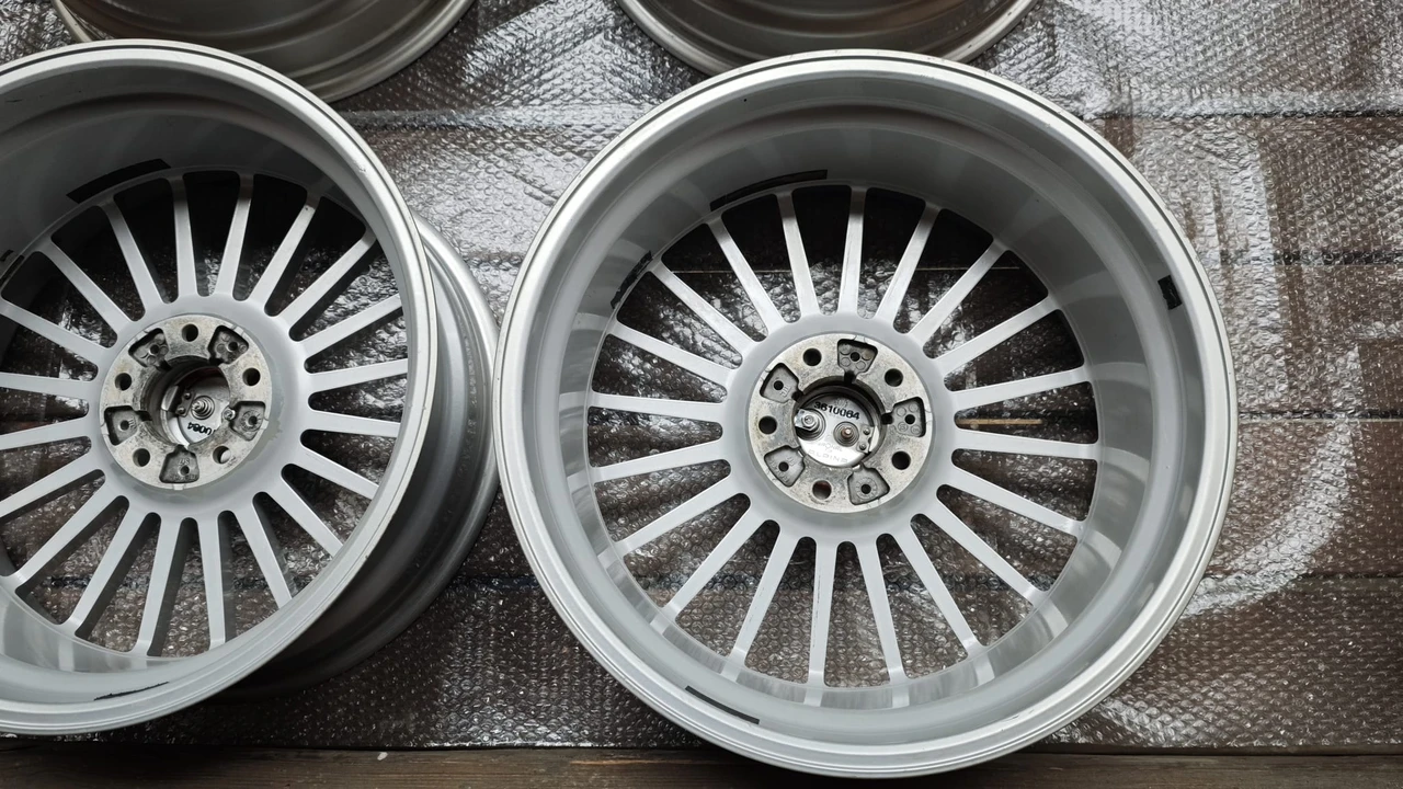 Parts & Memorabilia Ronal Wheels - Image 26 of 31