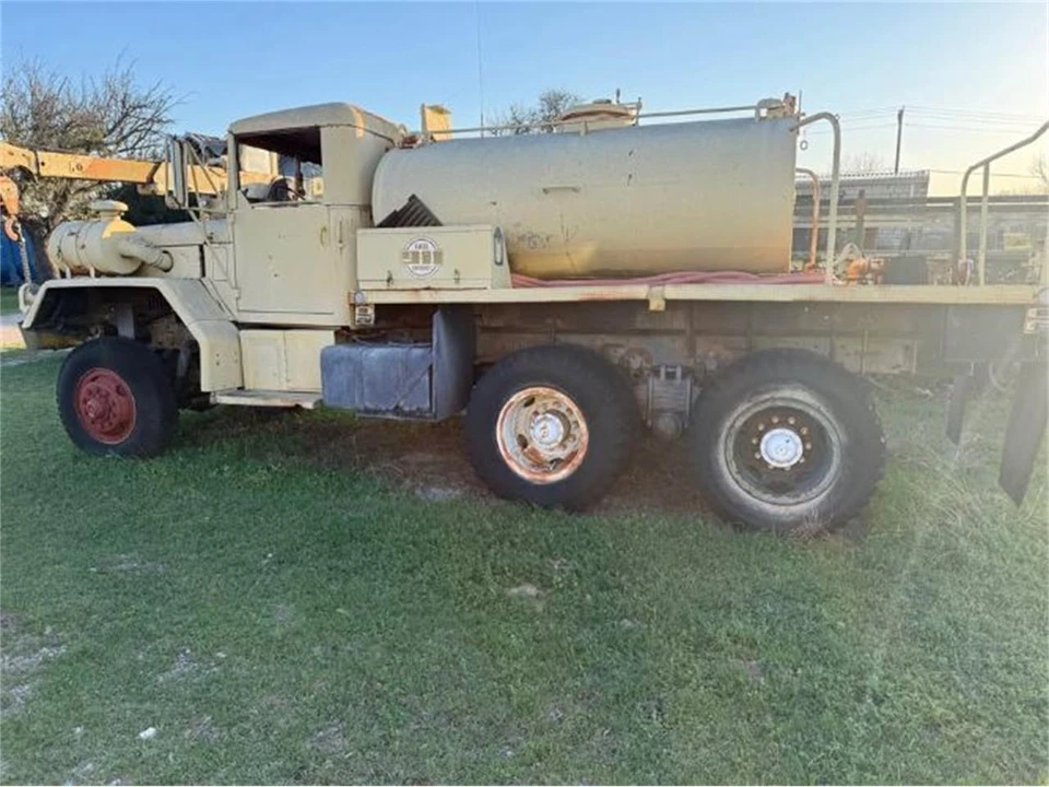 1980 AM General - Image 11 of 11