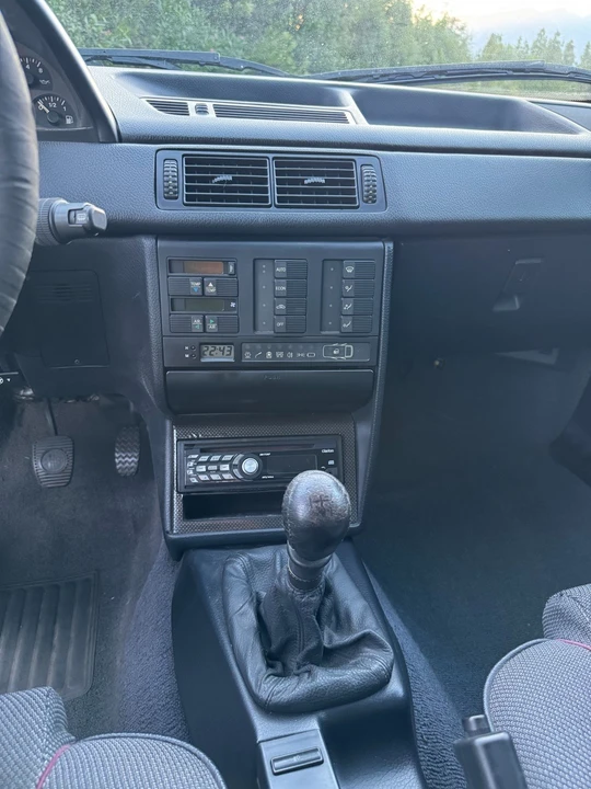 1980 Alfa Romeo 155 - Image 30 of 31