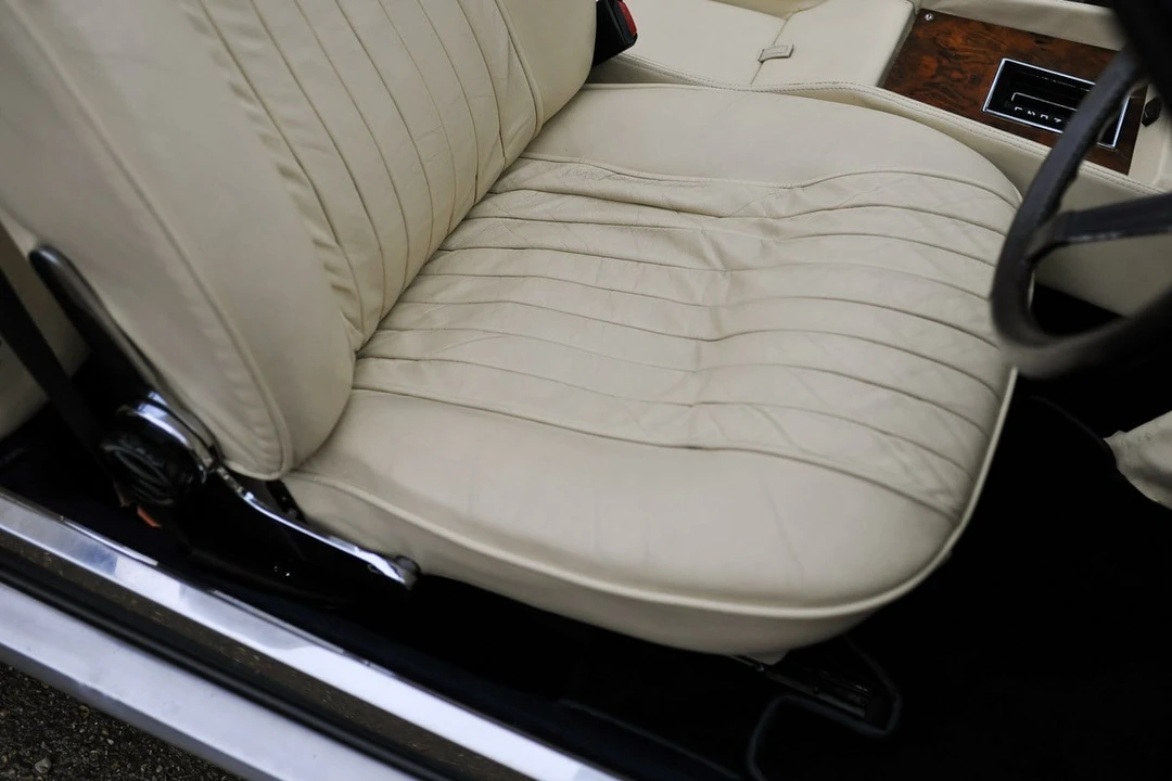 1980 Aston Martin DBS V8 & V8 & V8 Vantage - Image 19 of 30