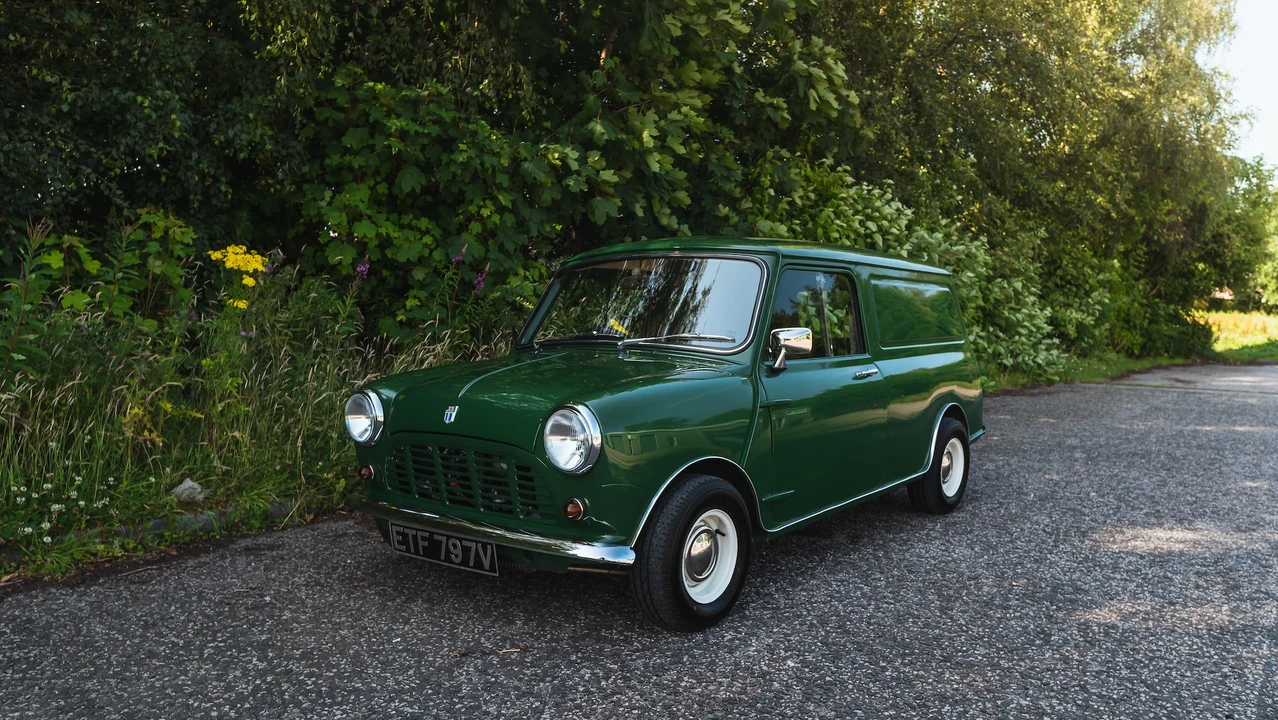 1980 Mini Mini Mark III - Image 2 of 31