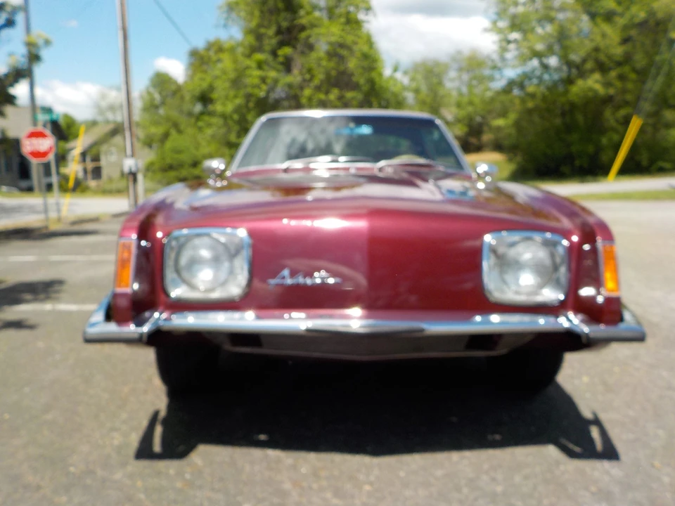 1980 Studebaker Avanti - Image 3 of 31