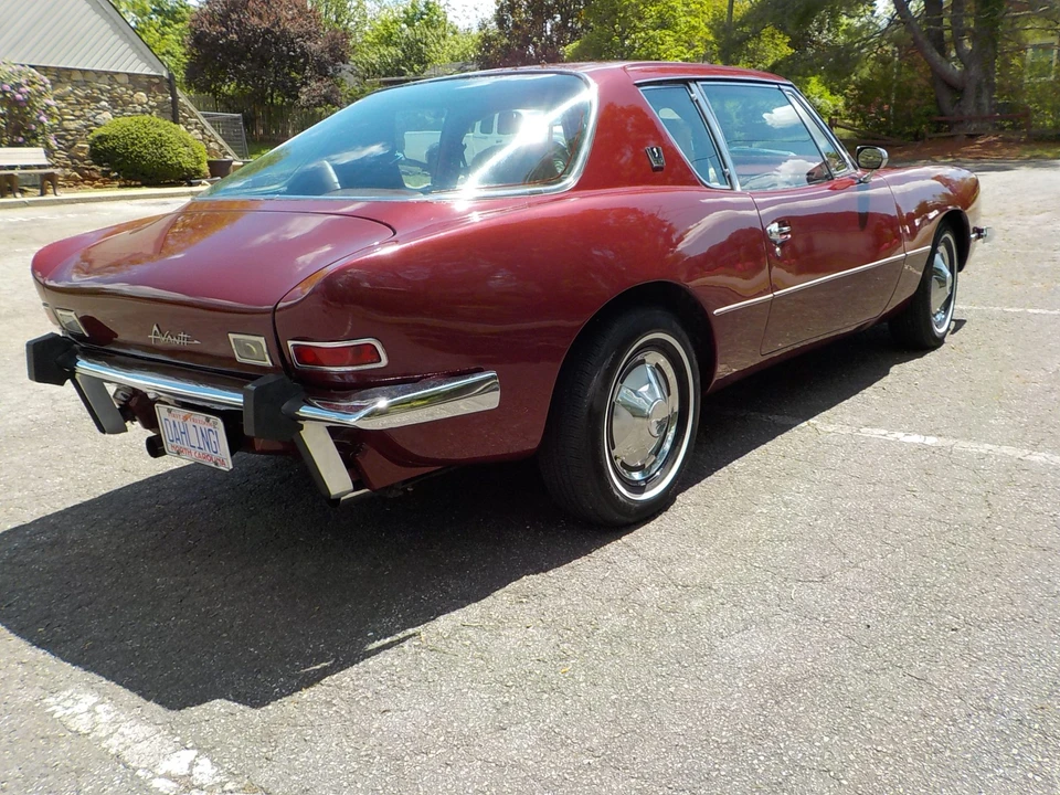 1980 Studebaker Avanti - Image 9 of 31