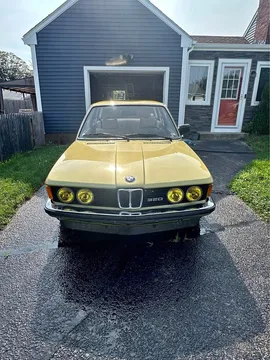 1980 BMW 320i Sedan
