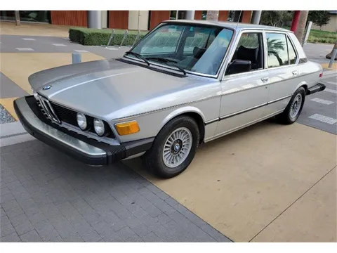 1980 BMW 528i
