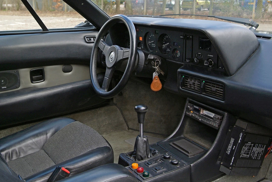 1980 BMW M1 - Image 2 of 3