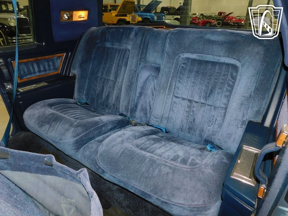 1980 Buick Riviera 4th-7th Gen - Image 9 of 12