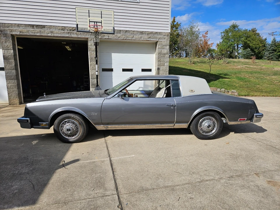 1980 Buick Riviera 4th-7th Gen - Image 8 of 31