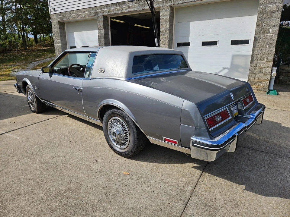 1980 Buick Riviera 4th-7th Gen - Image 2 of 31