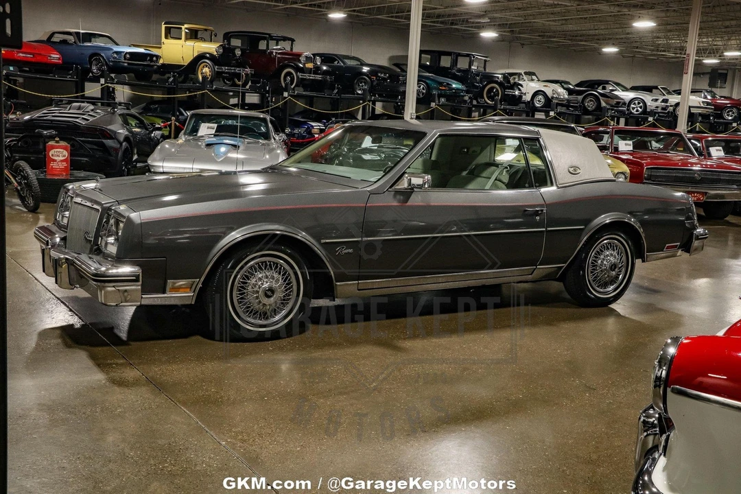 1980 Buick Riviera 4th-7th Gen - Image 10 of 21