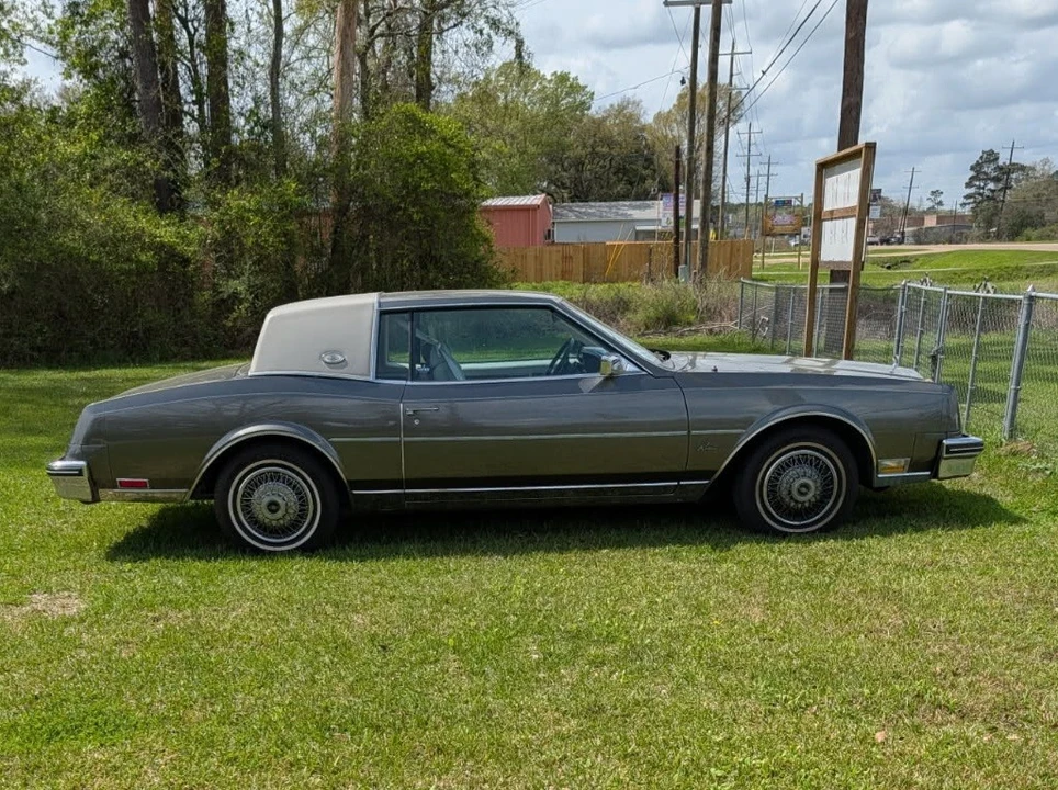 1980 Buick Riviera 4th-7th Gen - Image 3 of 10