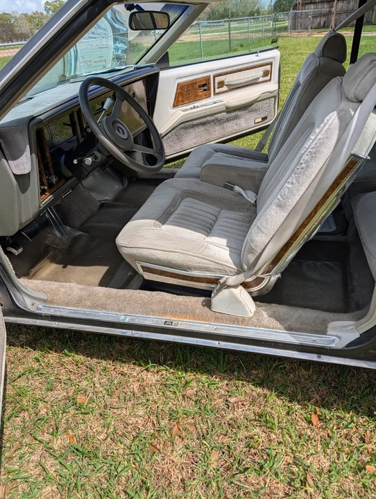 1980 Buick Riviera 4th-7th Gen - Image 6 of 10