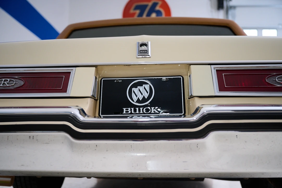 1980 Buick Riviera 4th-7th Gen - Image 26 of 31