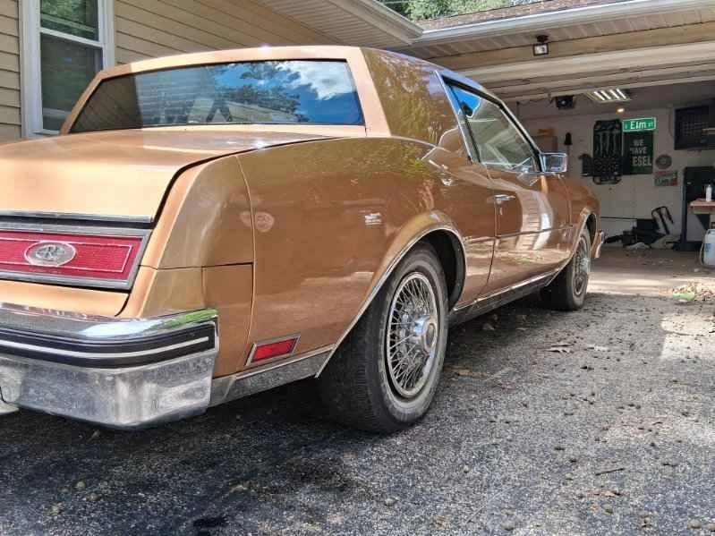 1980 Buick Riviera 4th-7th Gen - Image 17 of 18