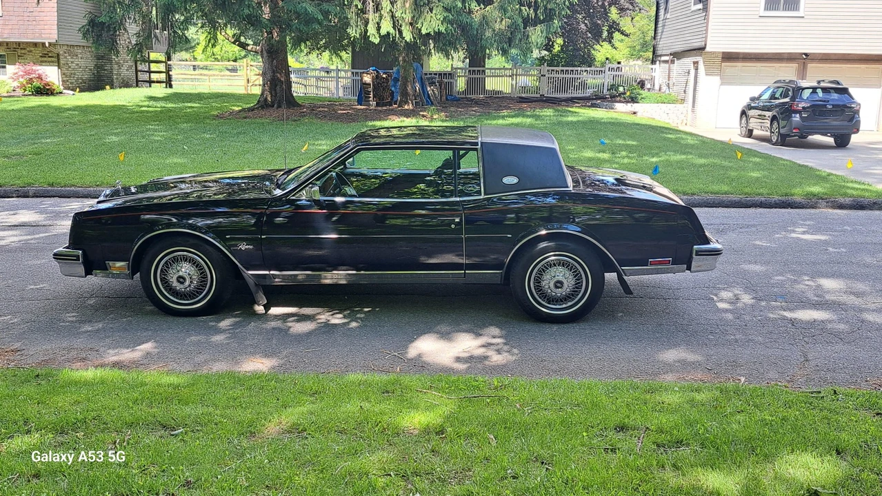 1980 Buick Riviera 4th-7th Gen - Image 5 of 31
