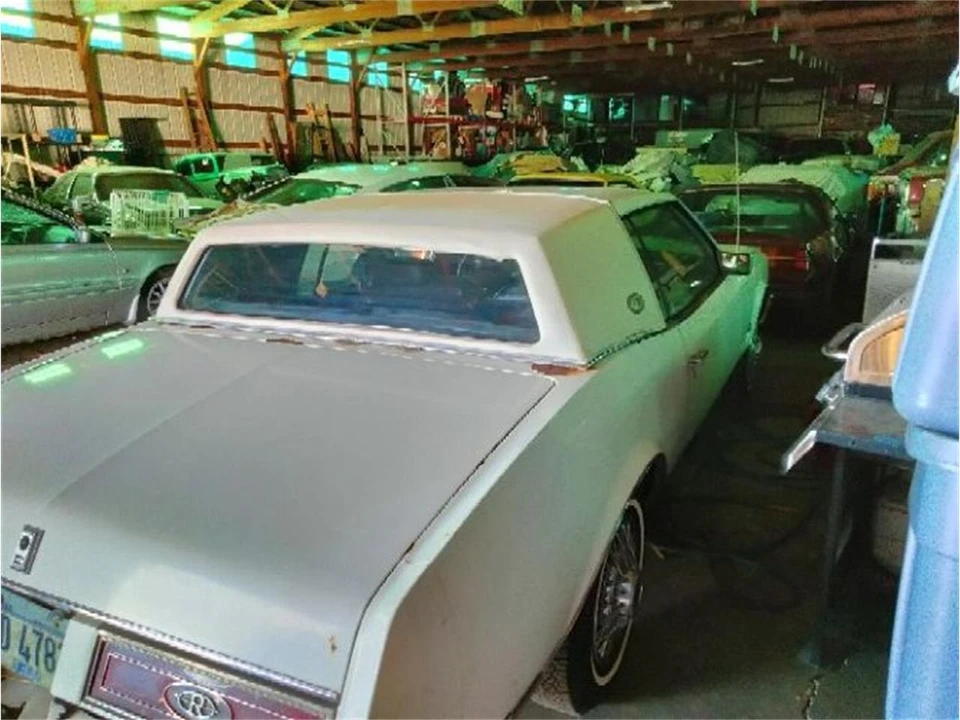 1980 Buick Riviera 4th-7th Gen - Image 14 of 14