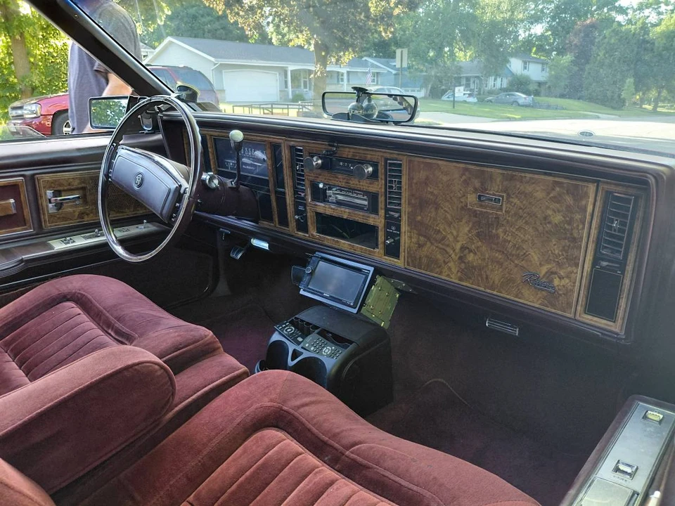 1980 Buick Riviera 4th-7th Gen - Image 6 of 12