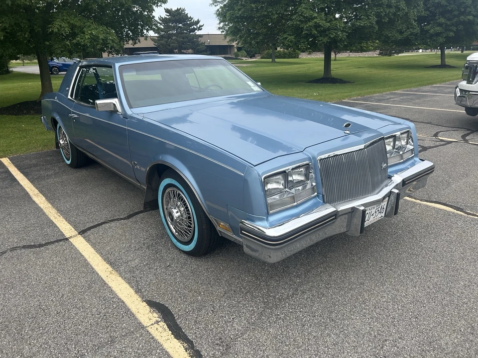 1980 Buick Riviera 4th-7th Gen - Image 3 of 31