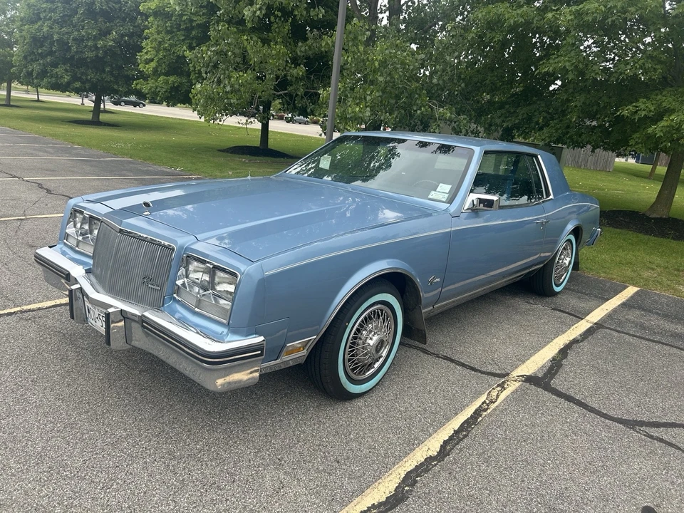 1980 Buick Riviera 4th-7th Gen - Image 4 of 31