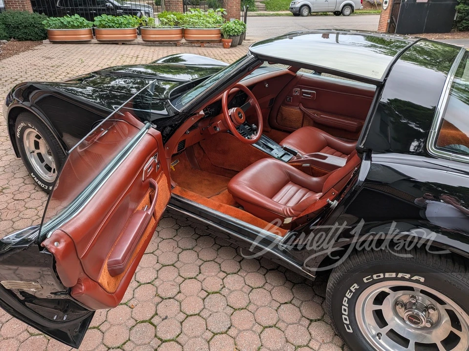 1980 Chevrolet Corvette C3 - Image 16 of 31