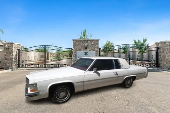 1980 Cadillac Coupe DeVille Base