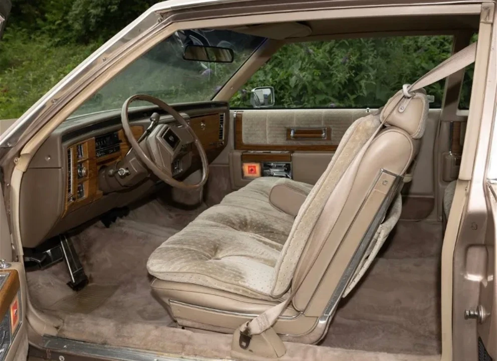 1980 Cadillac DeVille 4th Gen - Image 2 of 15