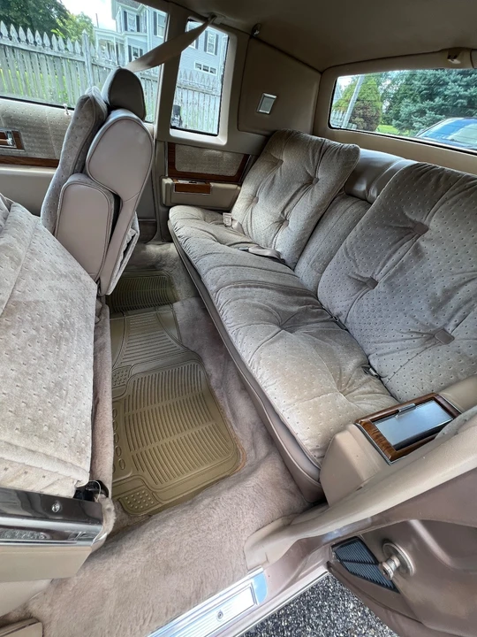 1980 Cadillac DeVille 4th Gen - Image 5 of 15