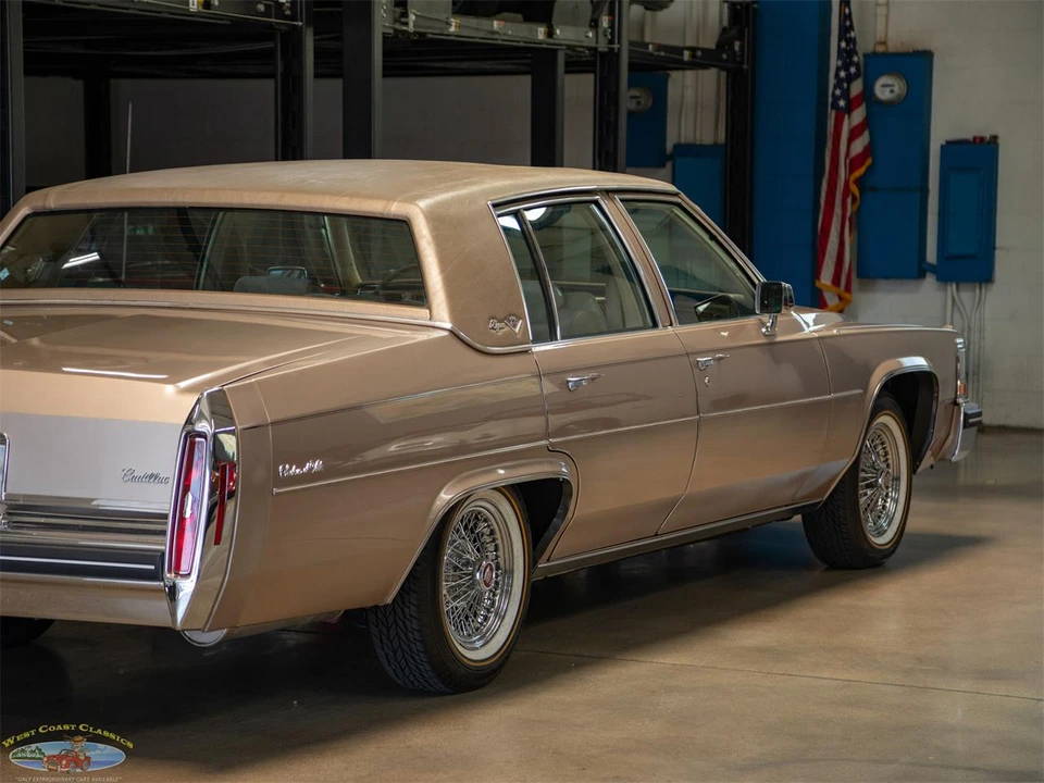 1980 Cadillac DeVille 5th Gen - Image 26 of 31