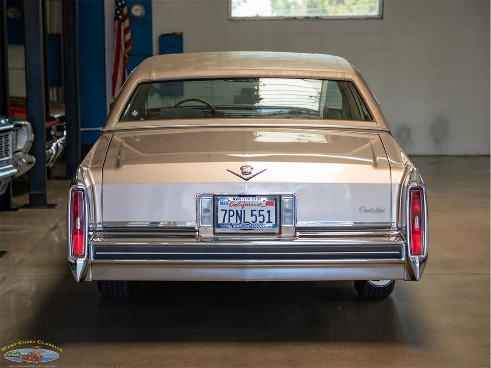 1980 Cadillac DeVille 5th Gen - Image 17 of 31