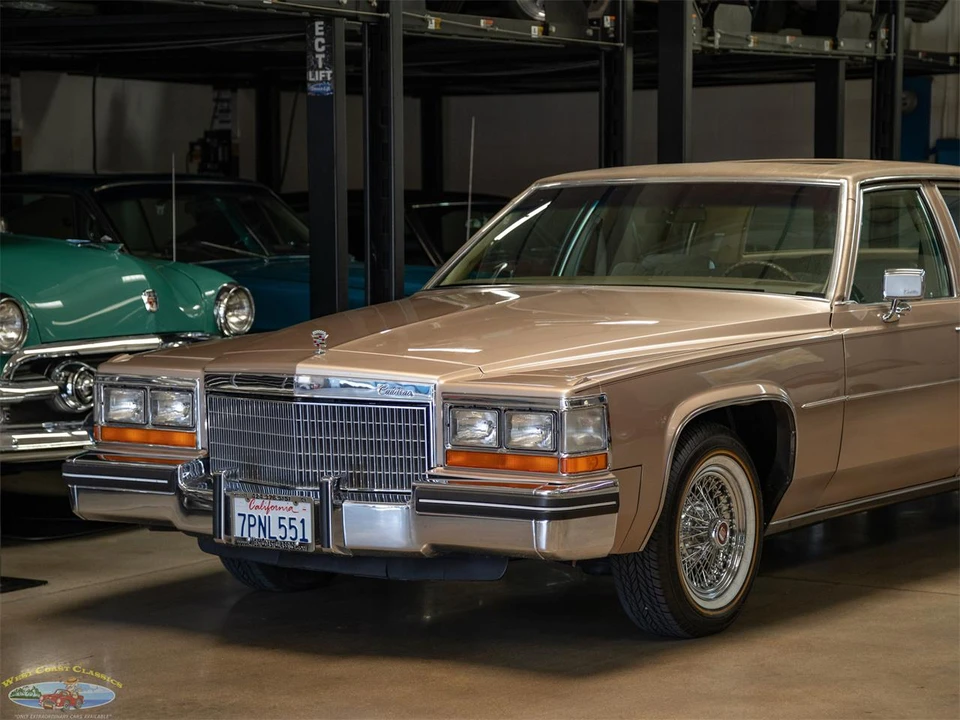 1980 Cadillac DeVille 5th Gen - Image 8 of 31