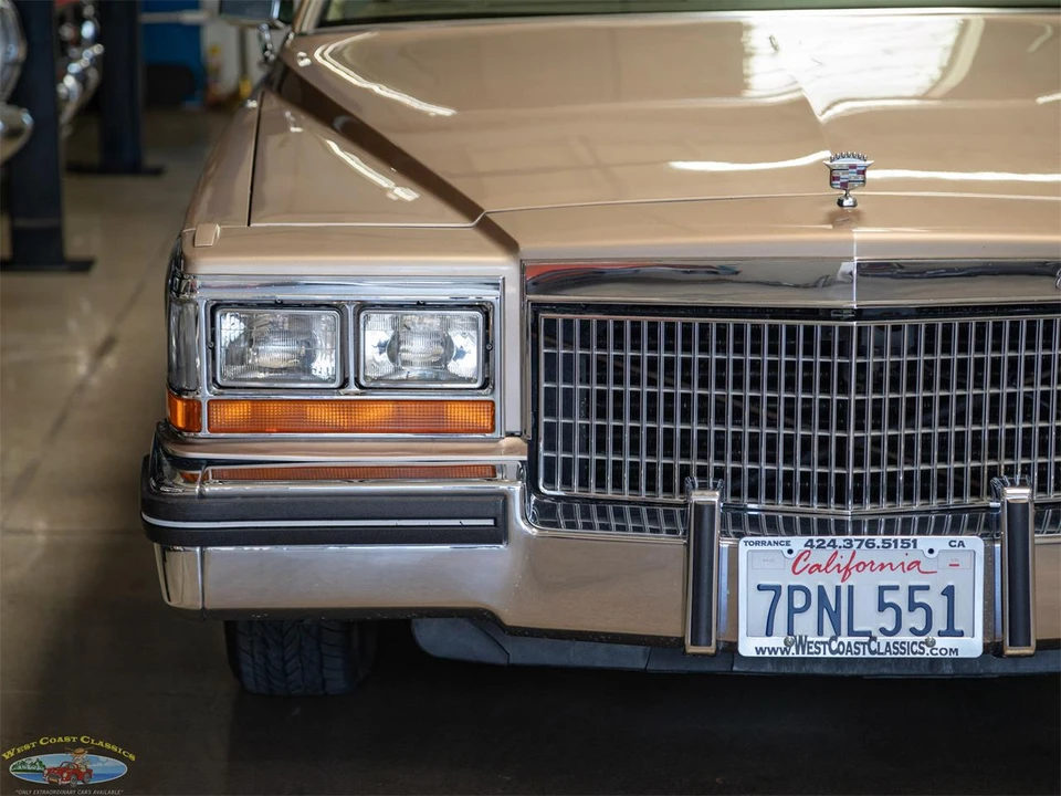 1980 Cadillac DeVille 5th Gen - Image 14 of 31