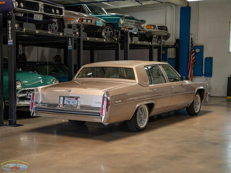 1980 Cadillac DeVille 5th Gen - Image 24 of 31