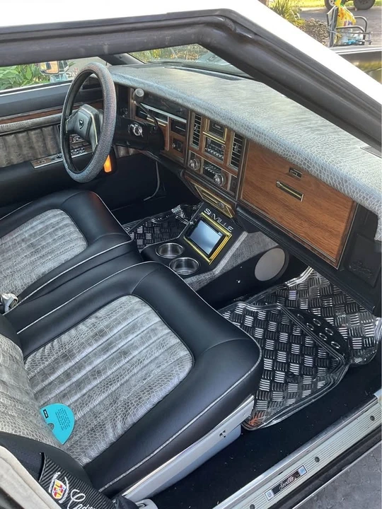 1980 Cadillac Seville - Image 13 of 16