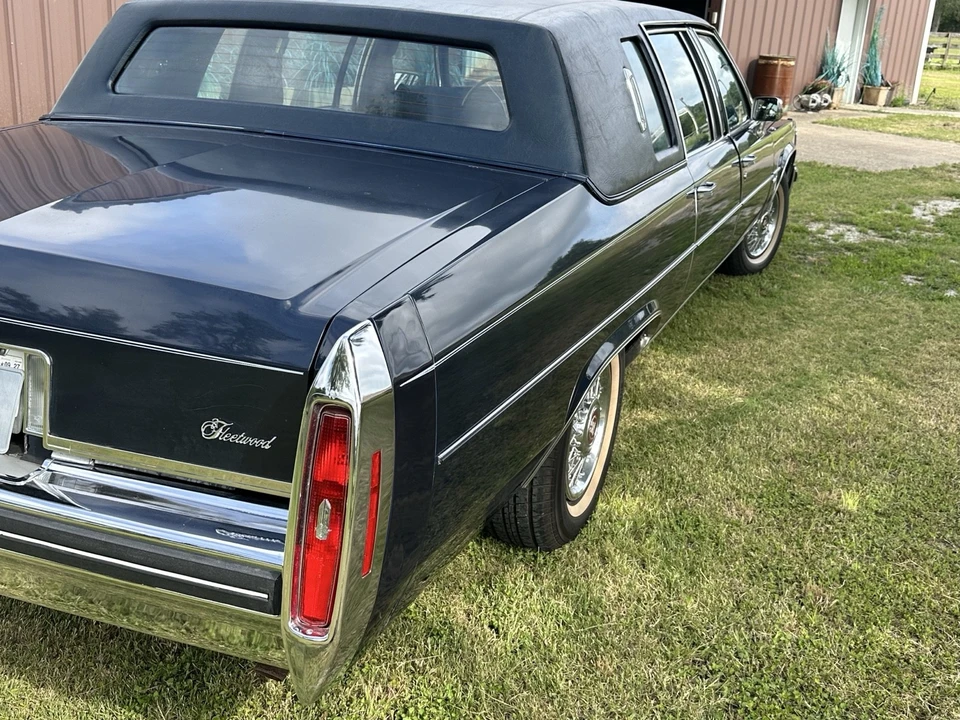 1980 Cadillac Fleetwood - Image 9 of 31