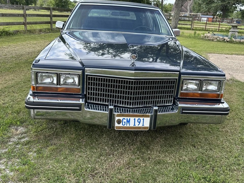 1980 Cadillac Fleetwood - Image 8 of 31