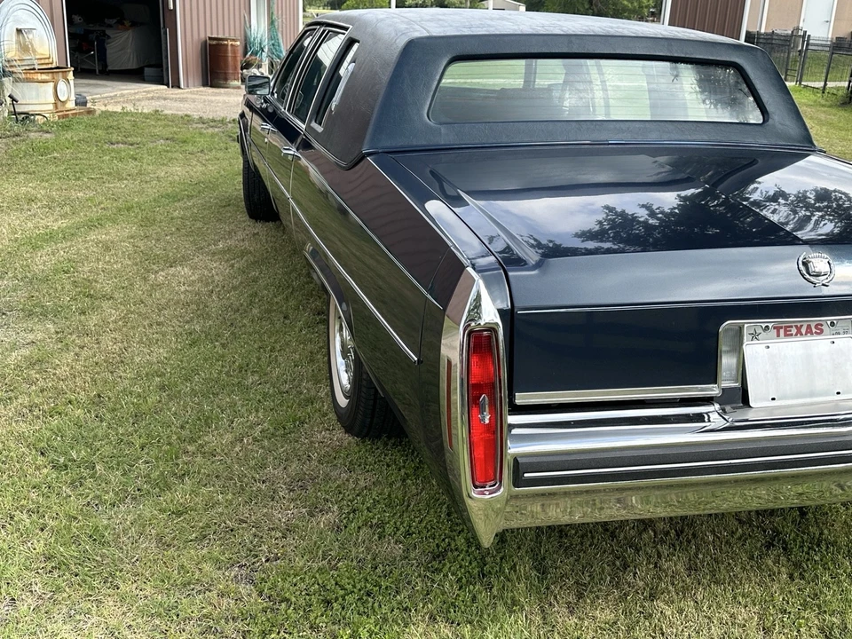 1980 Cadillac Fleetwood - Image 10 of 31