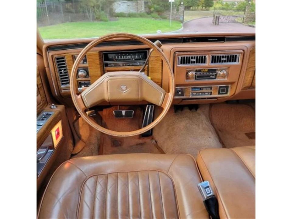 1980 Cadillac DeVille 5th Gen - Image 24 of 25