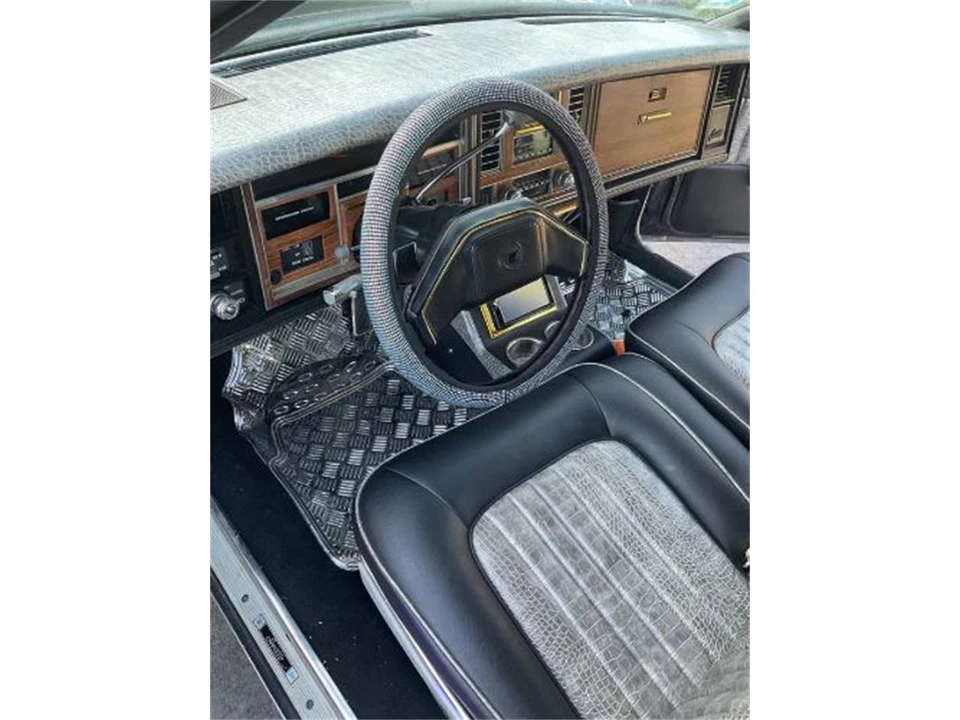 1980 Cadillac Seville - Image 12 of 25