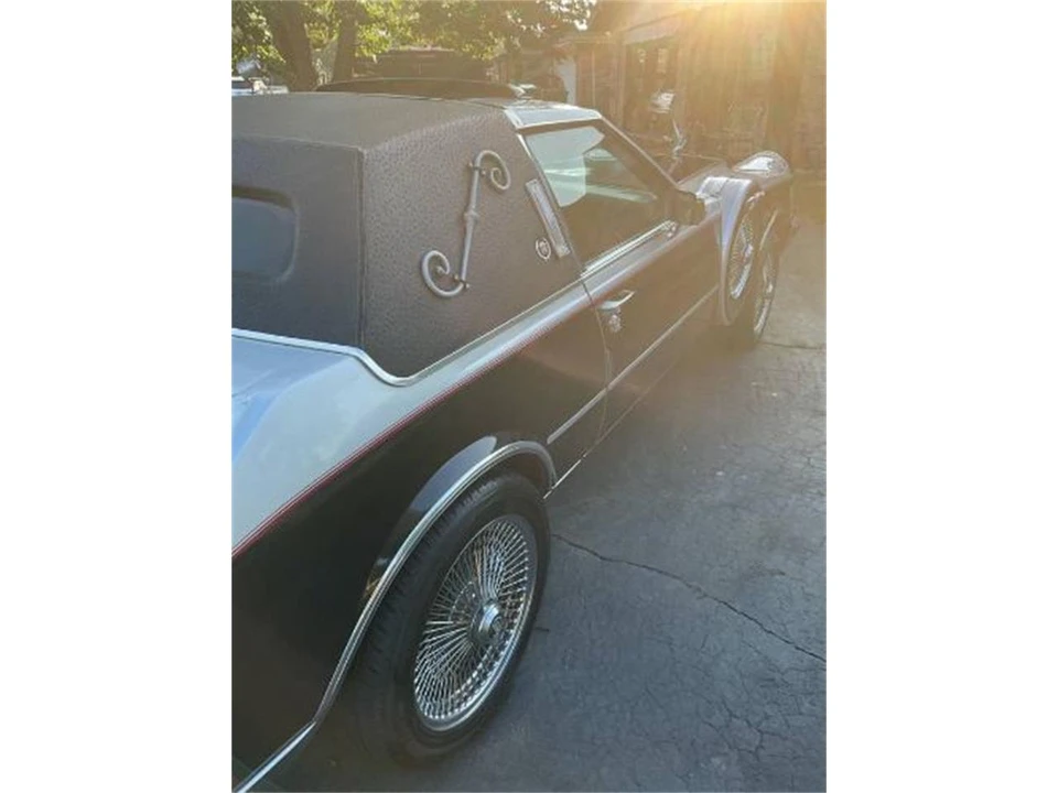 1980 Cadillac Seville - Image 22 of 25